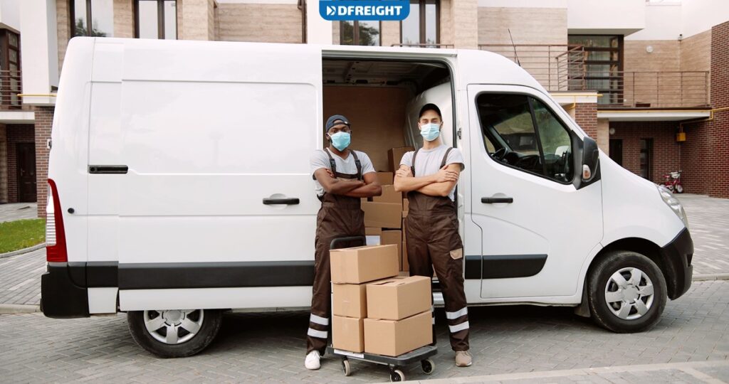 12 Effective Steps to Start a Courier Business