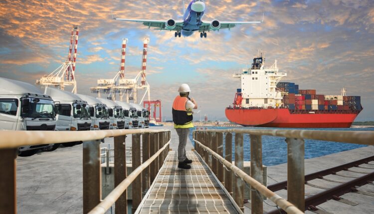 Become a Freight Forwarding Agent in the UAE