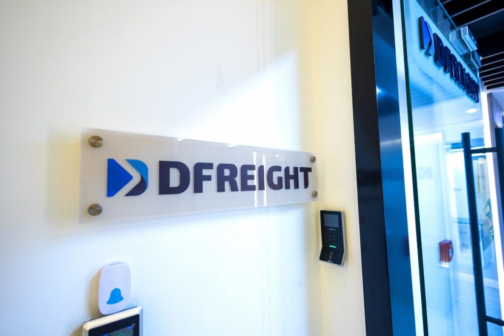 Digital Freight Forwarding - DFreight